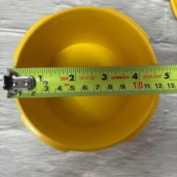 Lot Vintage Tupperware Canisters Servalier Nesting Yellow w/ Lids - Picture 13 of 13